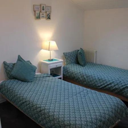 Vakantiehuis Suaux, 4 Pieces, 6 Personnes - Fr-1-653-128